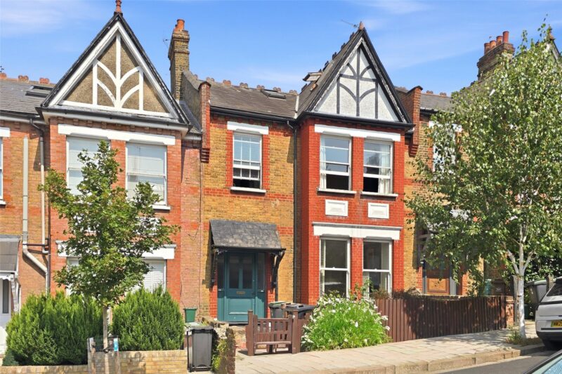 Uplands Road, N8